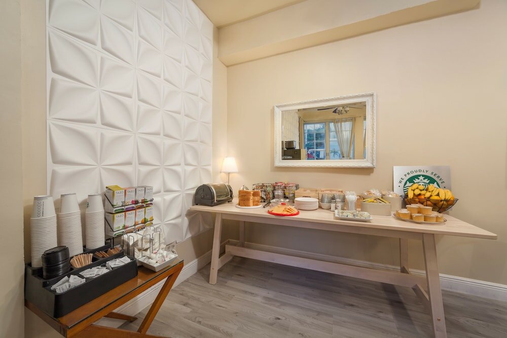 Фото Century Hotel