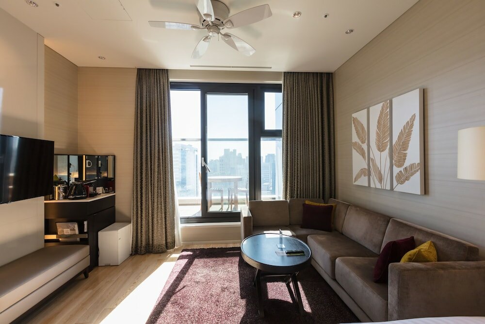 Фото Solaria Nishitetsu Hotel Seoul Myeongdong