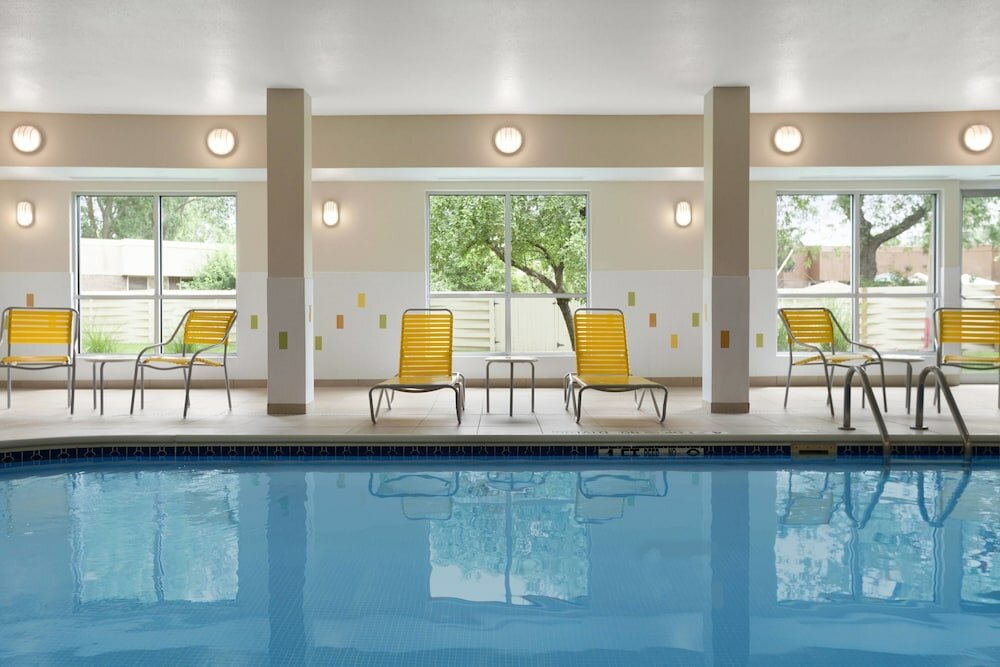 Фото Fairfield Inn & Suites Lansing West