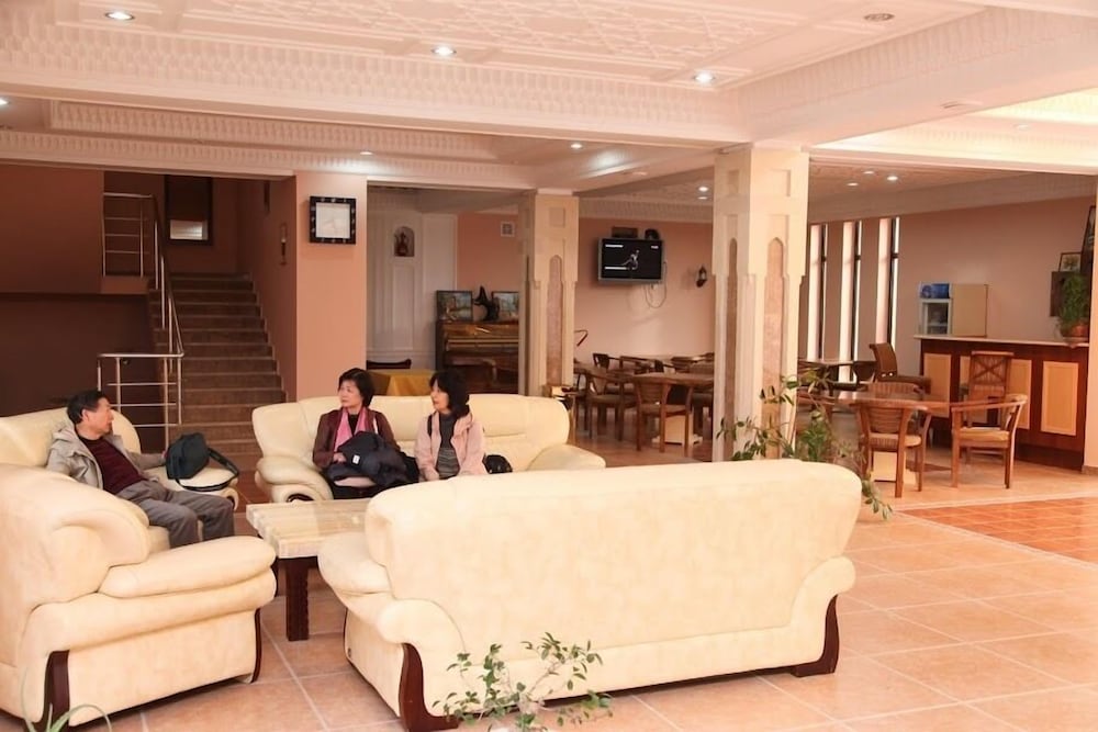 Фото Omar Khayyam Hotel