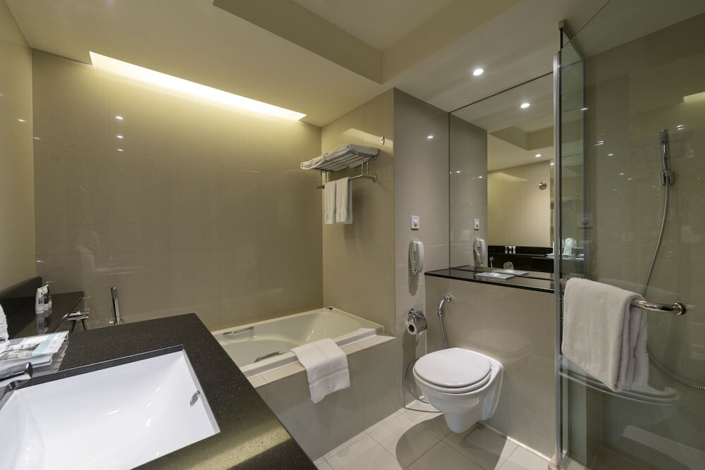 Фото Mercure Gold Hotel Jumeirah by Accor