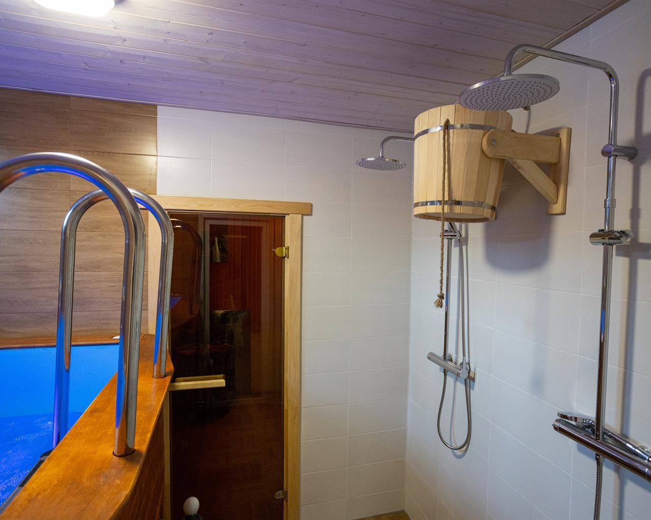 Фото Артхаус