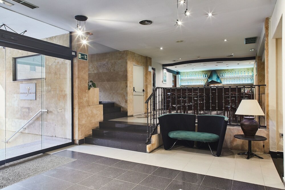 Фото Hotel Silken Rona Dalba