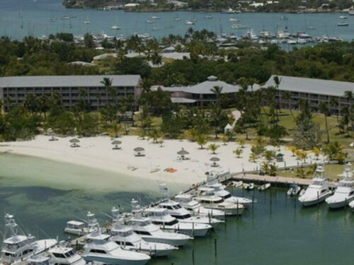 Гостиница Abaco Beach Resort and Boat Harbour Marina в Марш Харбор