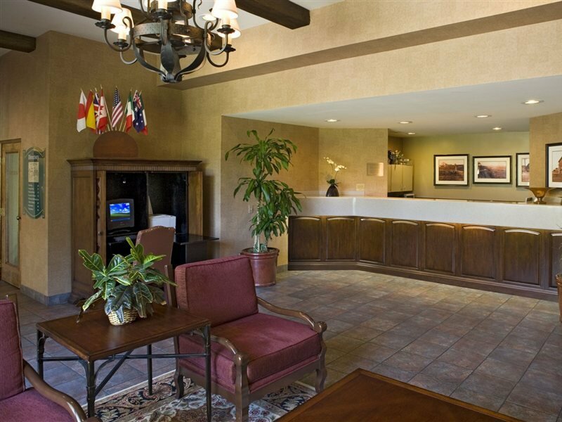 Фото Legacy Resort Hotel & SPA