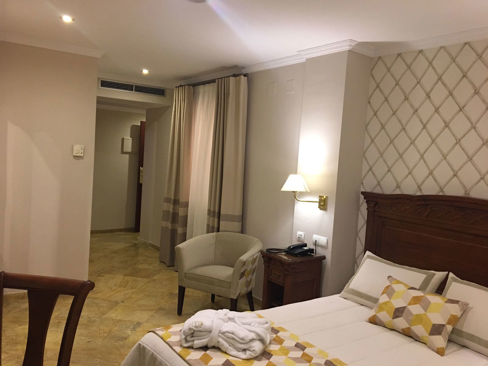 Фото Adriano Hotel
