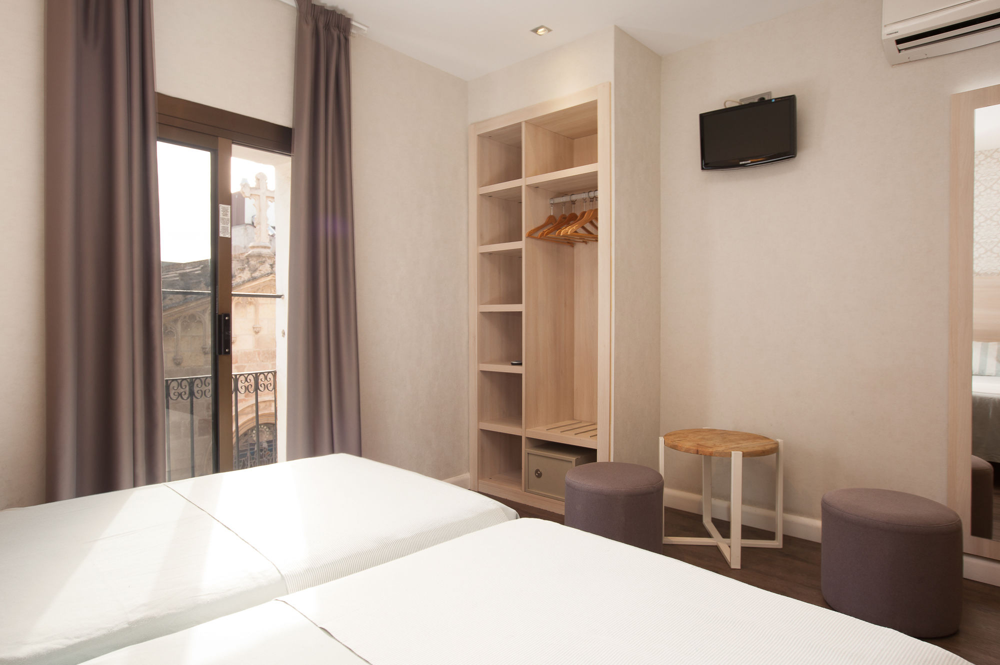 Фото Hostal Fernando