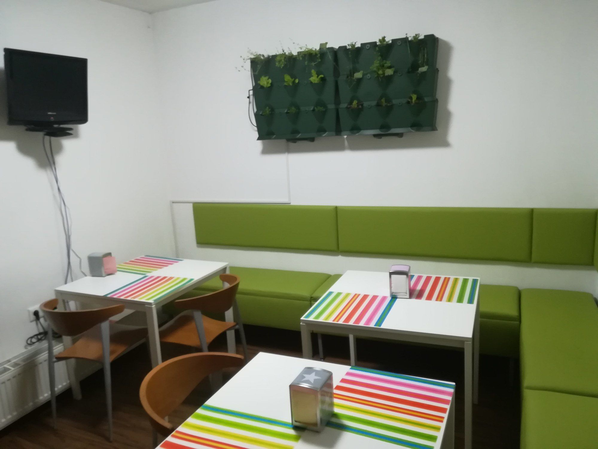 Фото Family Guesthouse GreenSLO