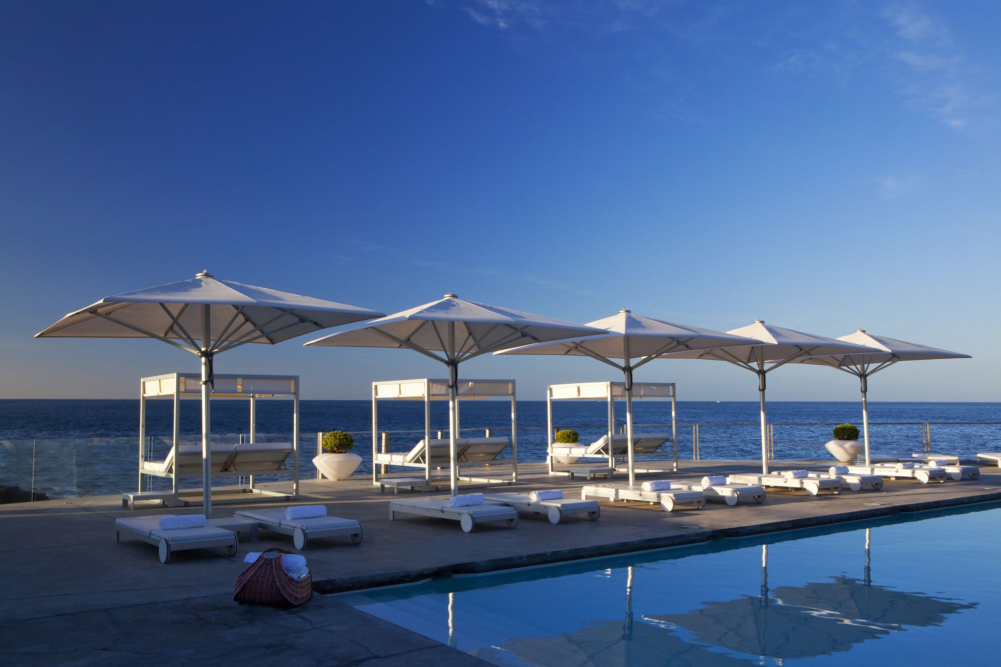 Фото Farol Hotel