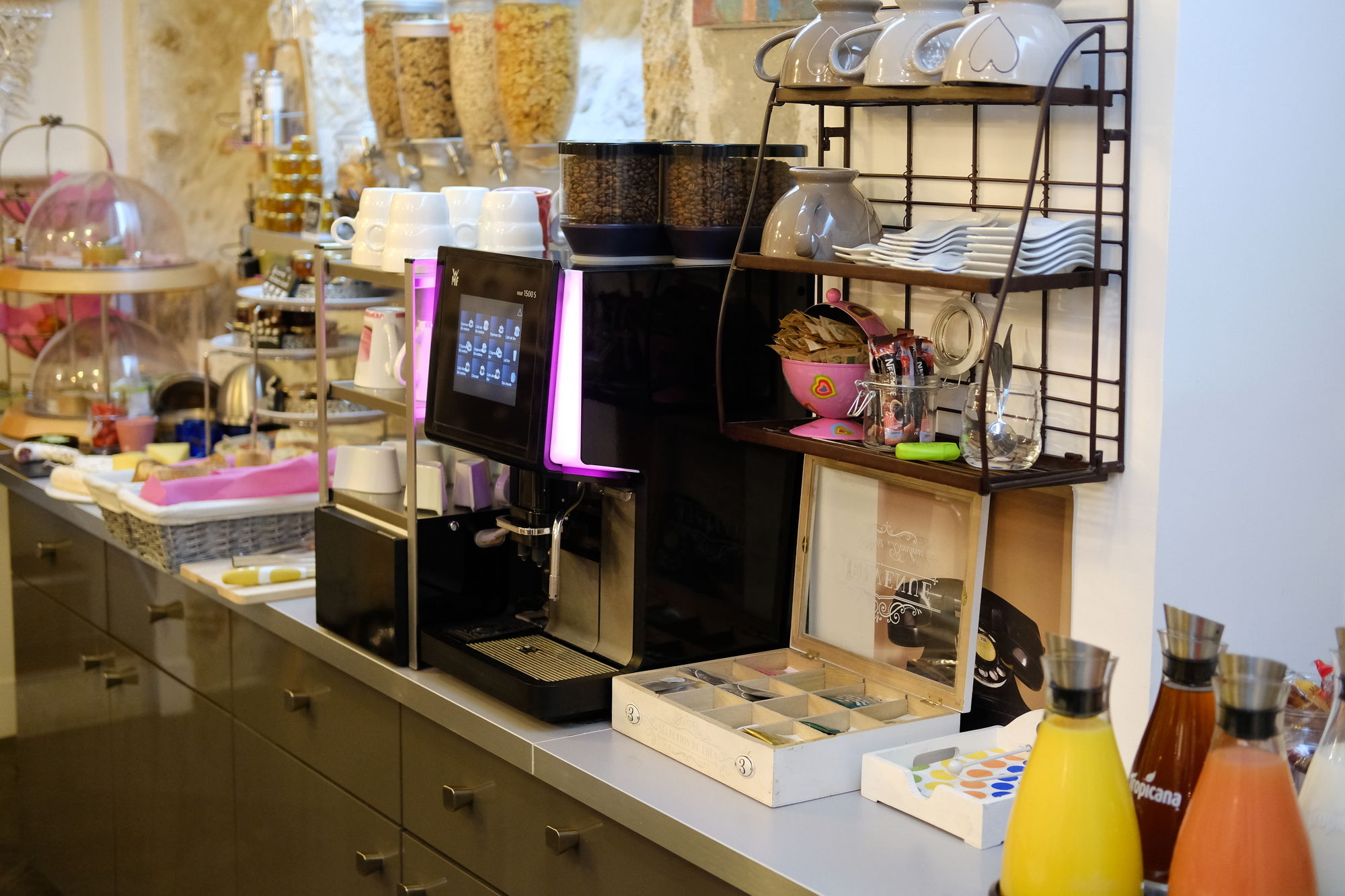 Фото Hotel Le Pavillon