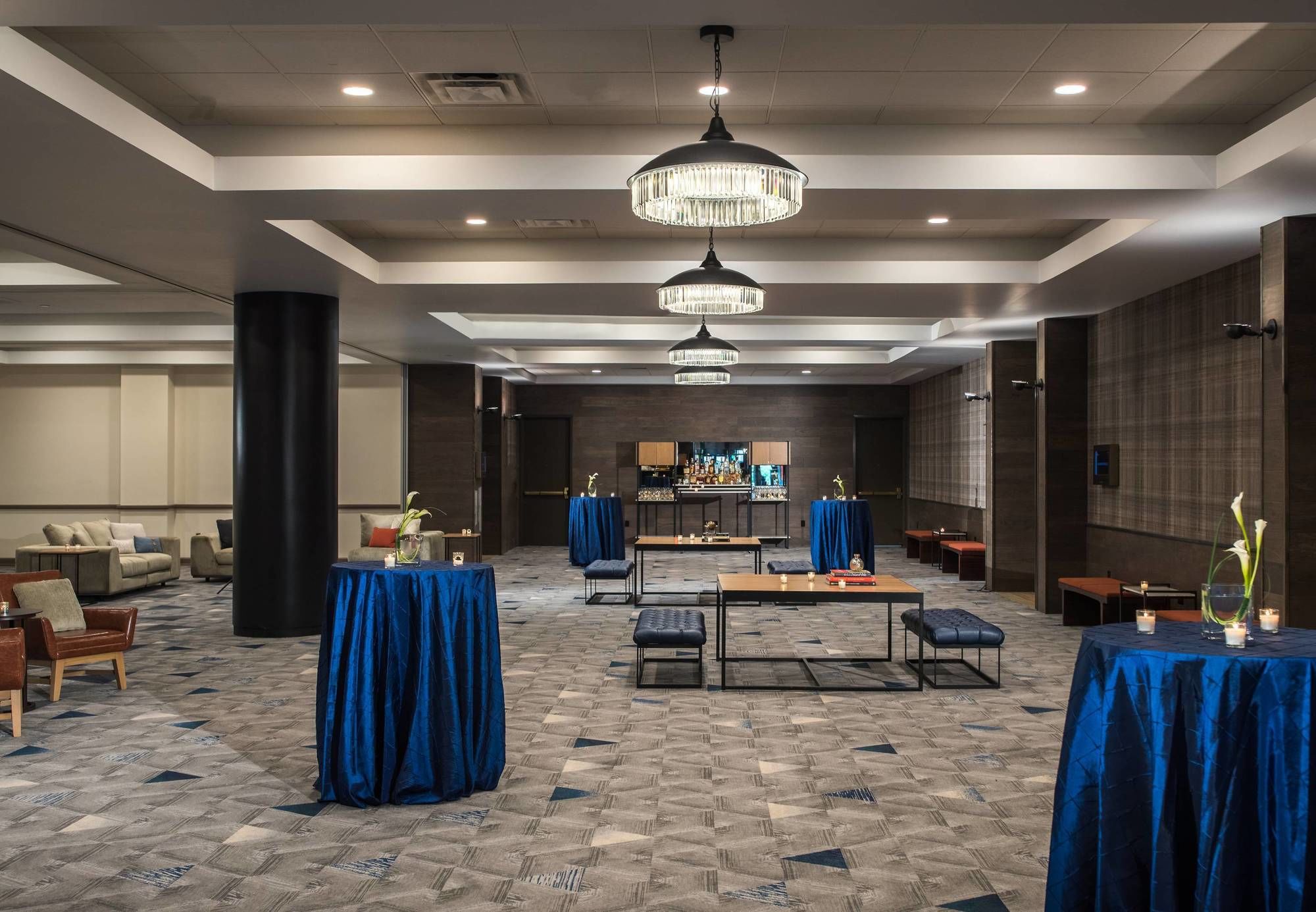 Фото Renaissance Toledo Downtown Hotel