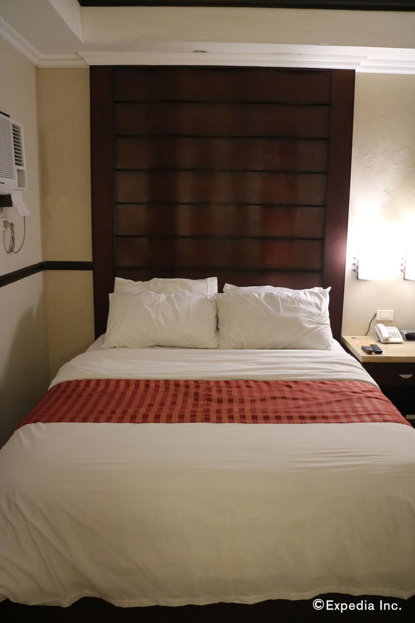 Фото Mo2 Westown Hotel Iloilo