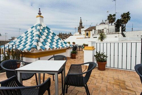 Гостиница Hotel Boutique Elvira Plaza в Севилье