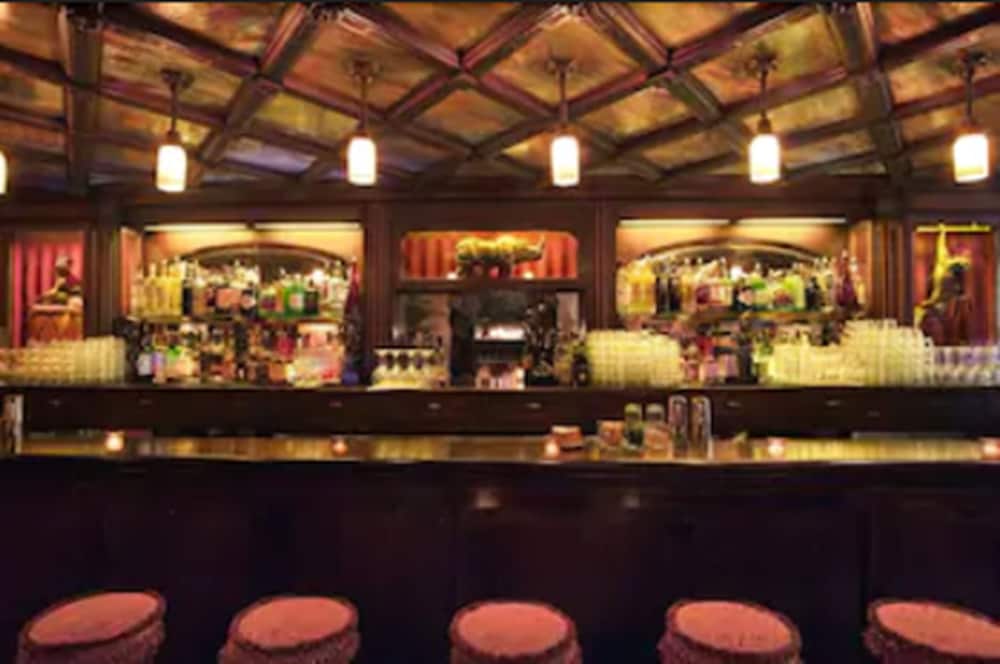 Фото The Jane Hotel