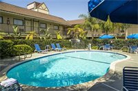 Фото Key Inn & Suites
