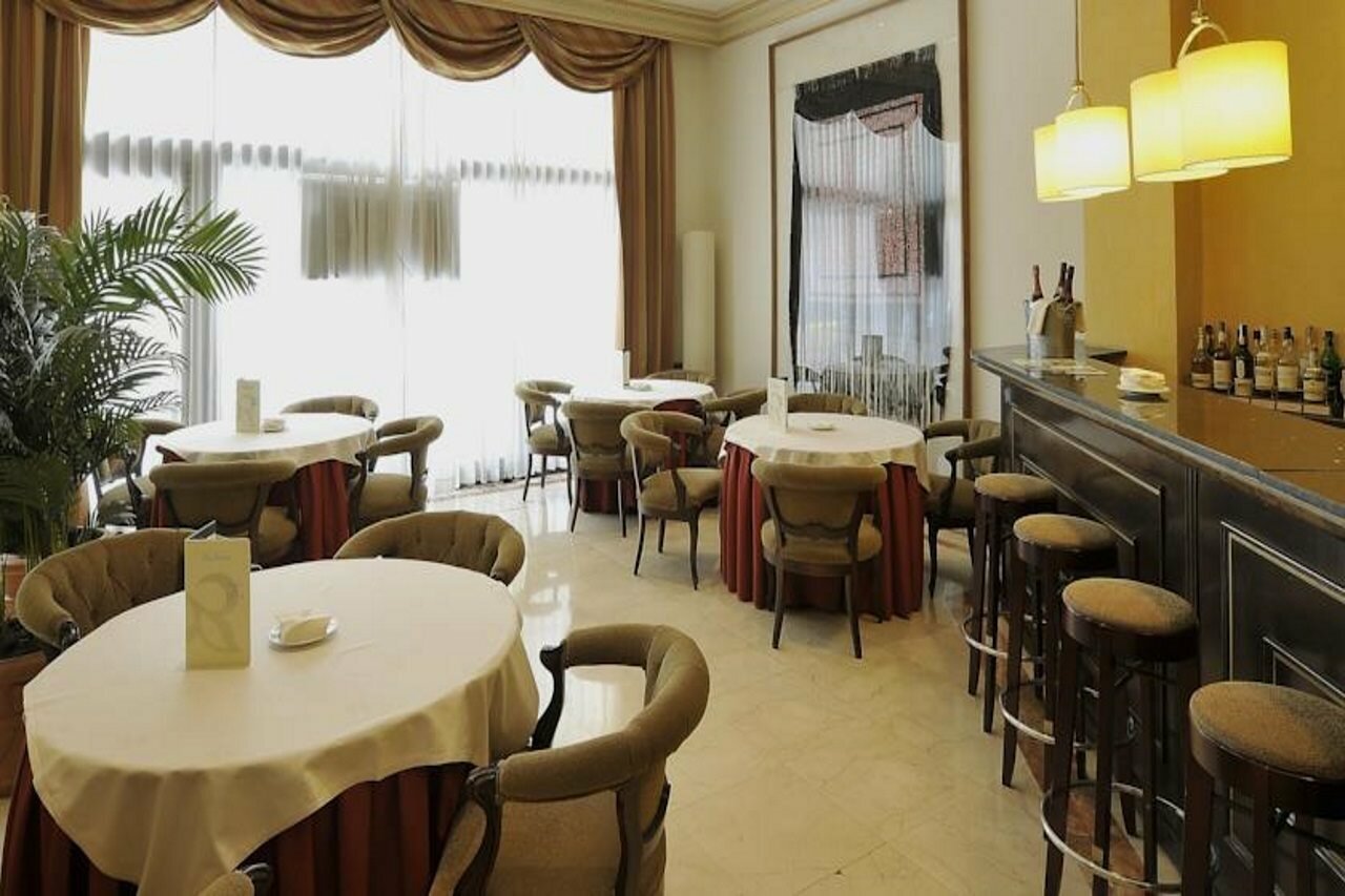 Фото Hotel Roger de Lluria