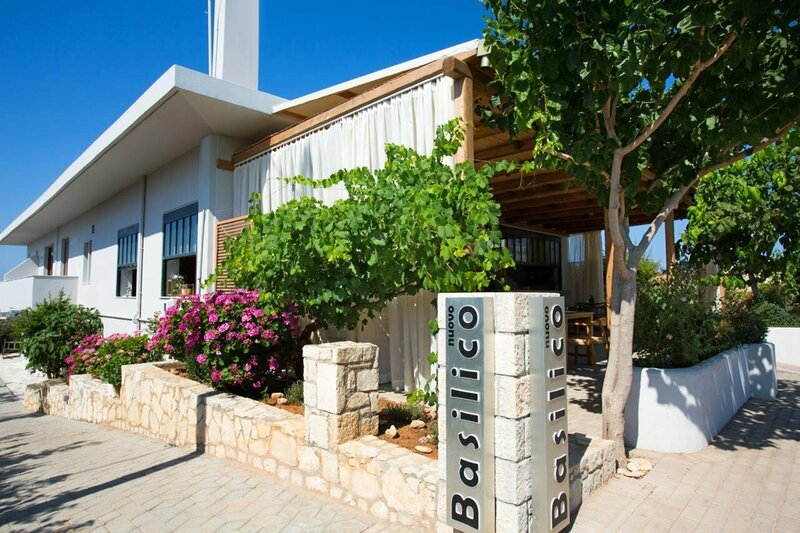 Отель Basilico Suites Adults Only
