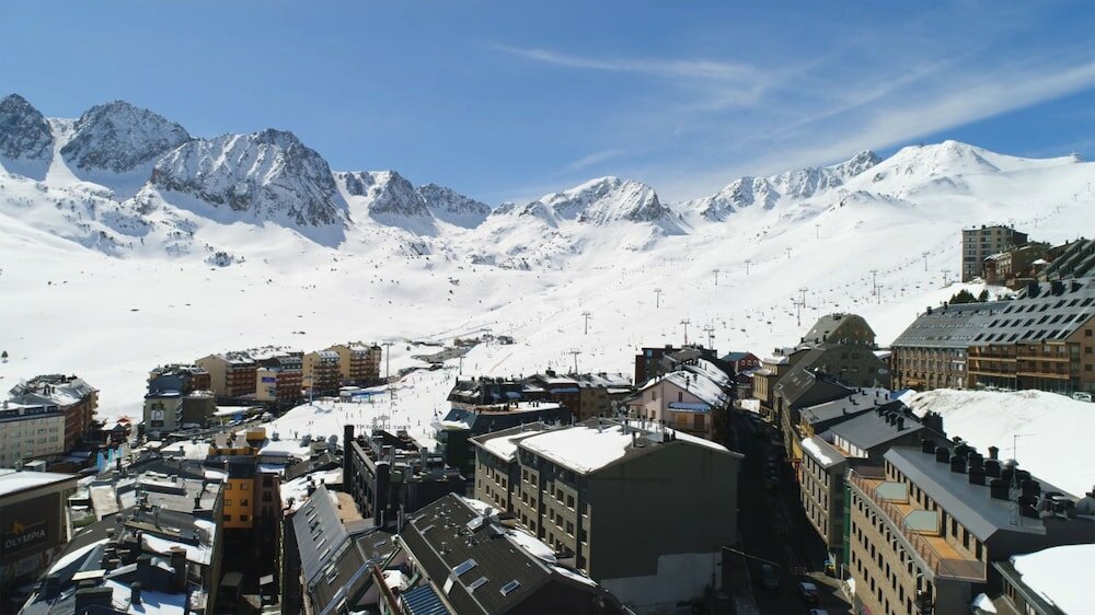 Фото Hotel Catalunya Ski