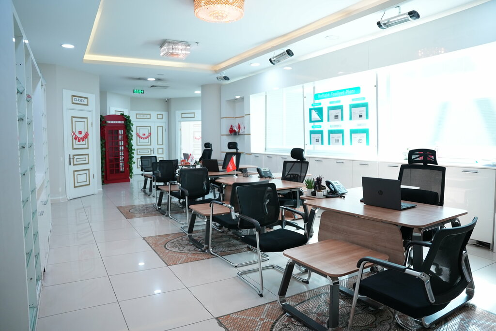 دورات لغة أجنبية Just English Language & TOEFL Center ، اسطنبول، صورة