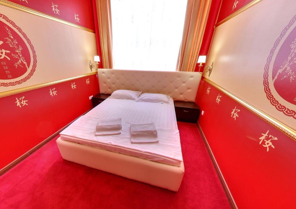 Фото Империя