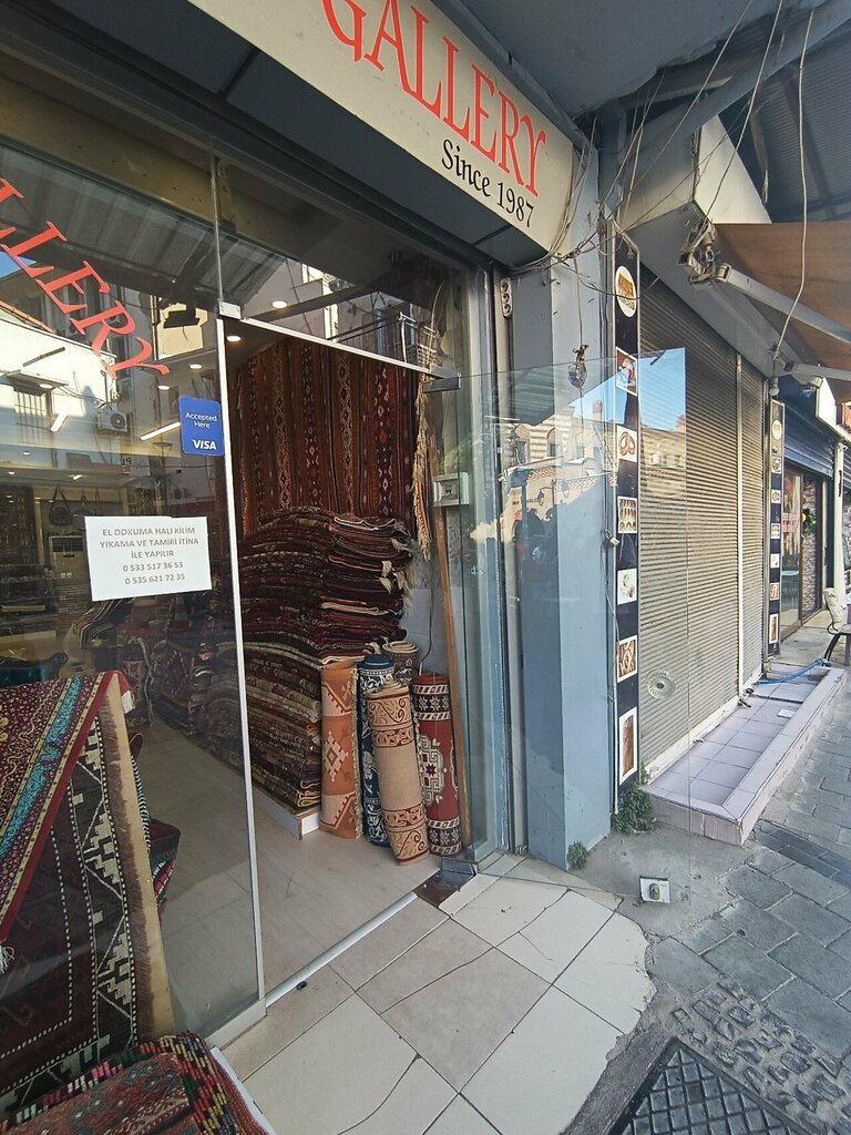 Carpet shop Orient Art Carpet Gallery, Izmir, photo