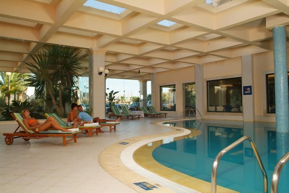 Фото Cheerfulway Balaia Plaza