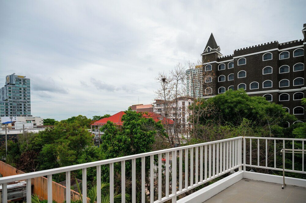 Фото New Nordic Club 2 by Apartwell