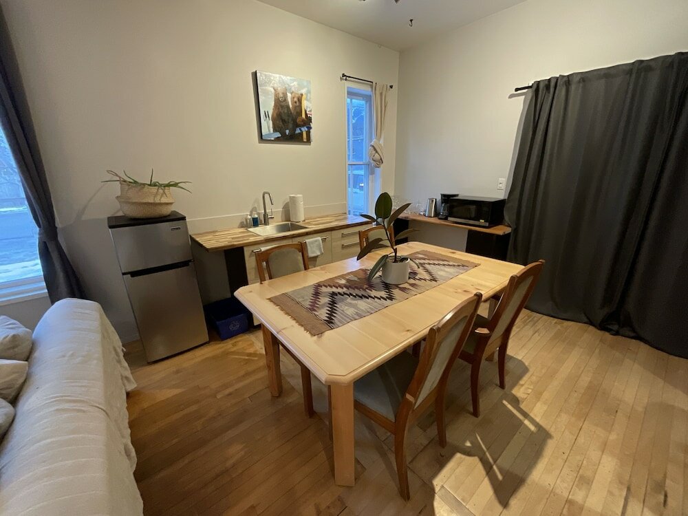 Фото Chalet Au Bon Pain by Fernie Lodging Co