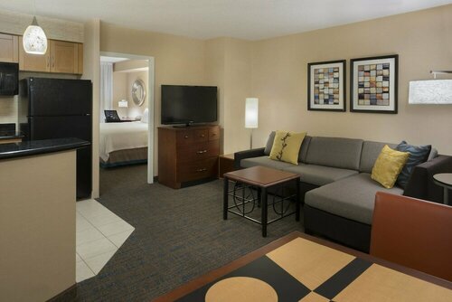 Гостиница Residence Inn by Marriott Toronto Downtown Entertainment District в Портленде