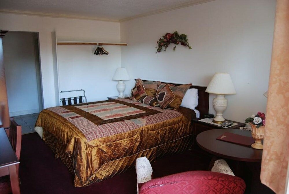 Фото Stanford Motor Inn Palo Alto