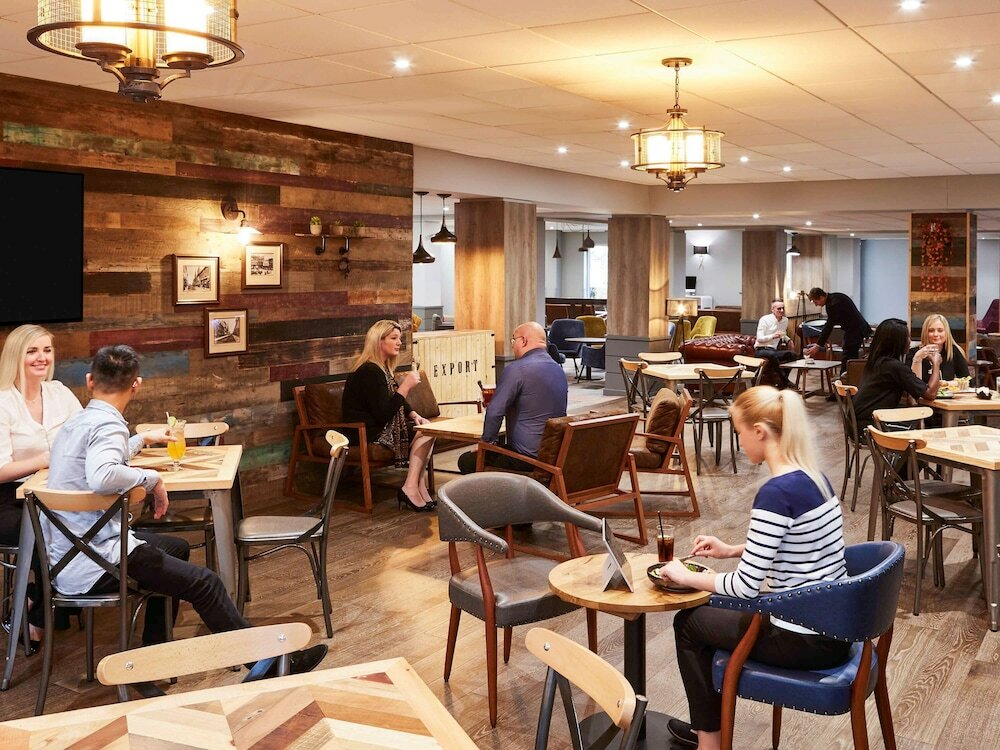 Фото Novotel Wolverhampton