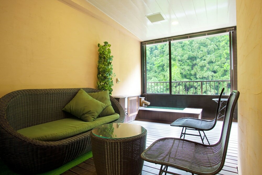 Фото Yamanaka Onsen Ohanami Kyubei