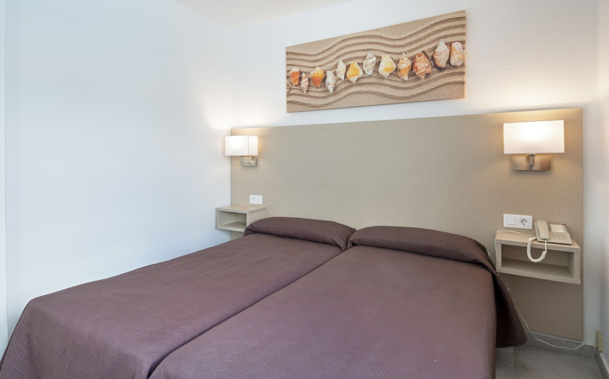 Фото Apartamentos Livvo Oasis