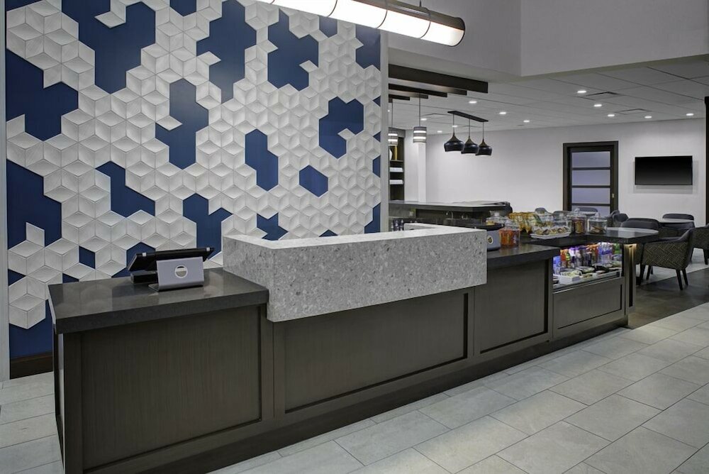 Фото Hyatt Place Dallas The Colony