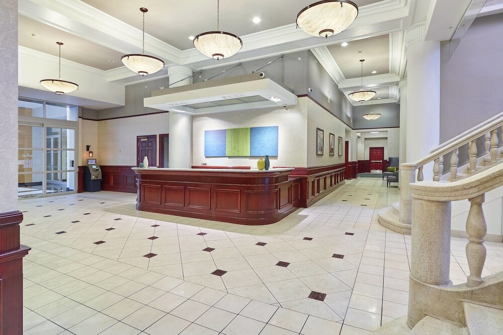 Фото Residence Inn Milwaukee Downtown by Marriott