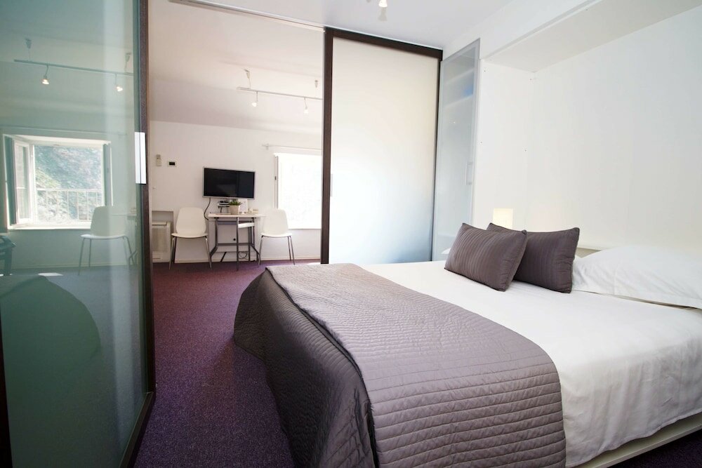 Фото MirÓ Studio Apartments