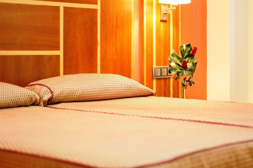 Фото Hotel Carmen