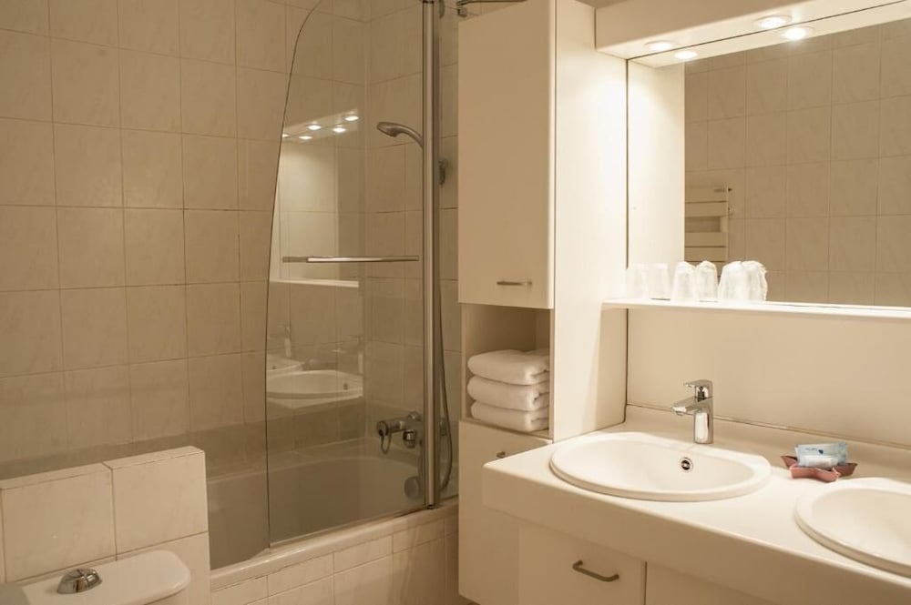 Фото Logis Hotel Restaurant Chaptal Amboise