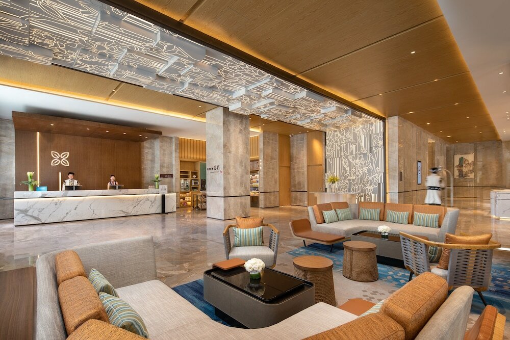 Фото Hilton Garden Inn Nujiang