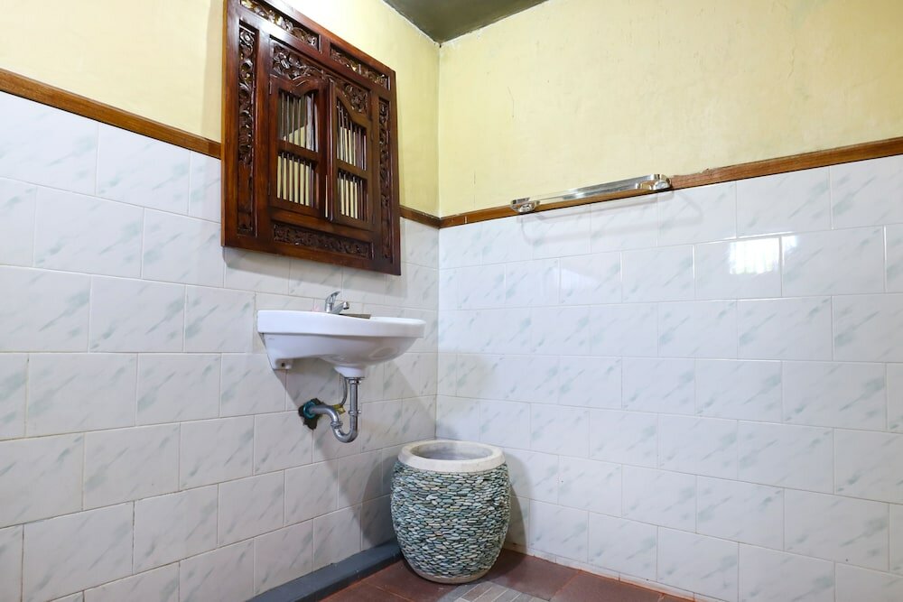 Фото Ubud Kerta City Hotel