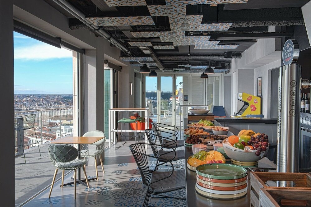Фото Aloft Madrid Gran VIA