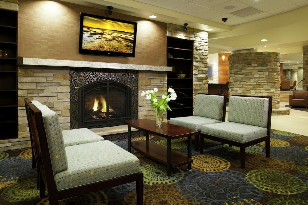 Фото Holiday Inn Express & Suites Pittsburgh West - Greentree, an Ihg Hotel
