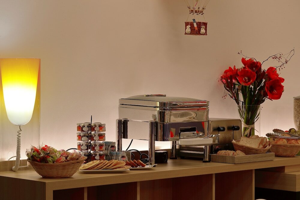 Фото Hotel Hor Les Lumières