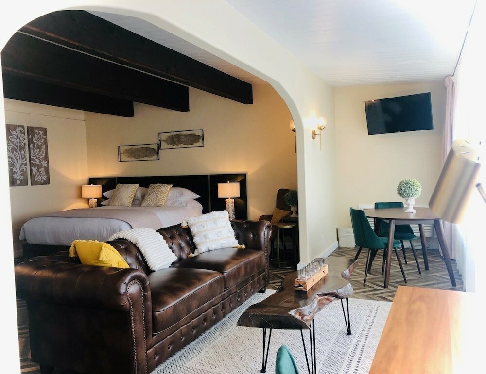 Фото Seafoam Lodge