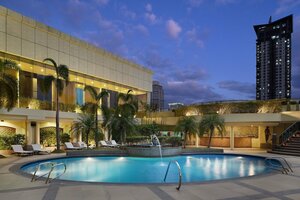 Гостиница Sheraton Manila Bay