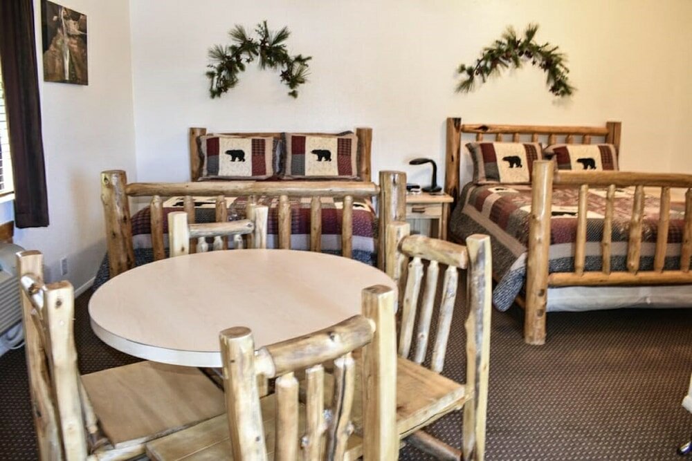 Фото Bryce Country Cabins