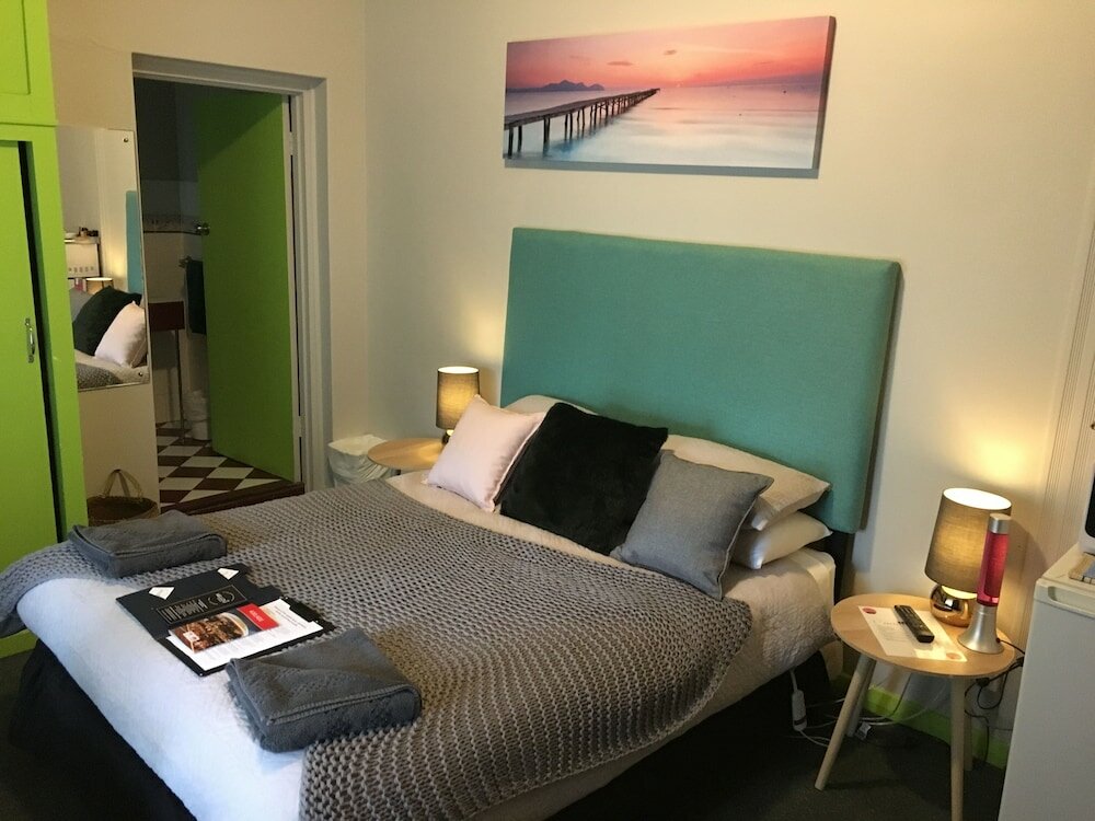 Фото Hello Adelaide Motel and Apartments