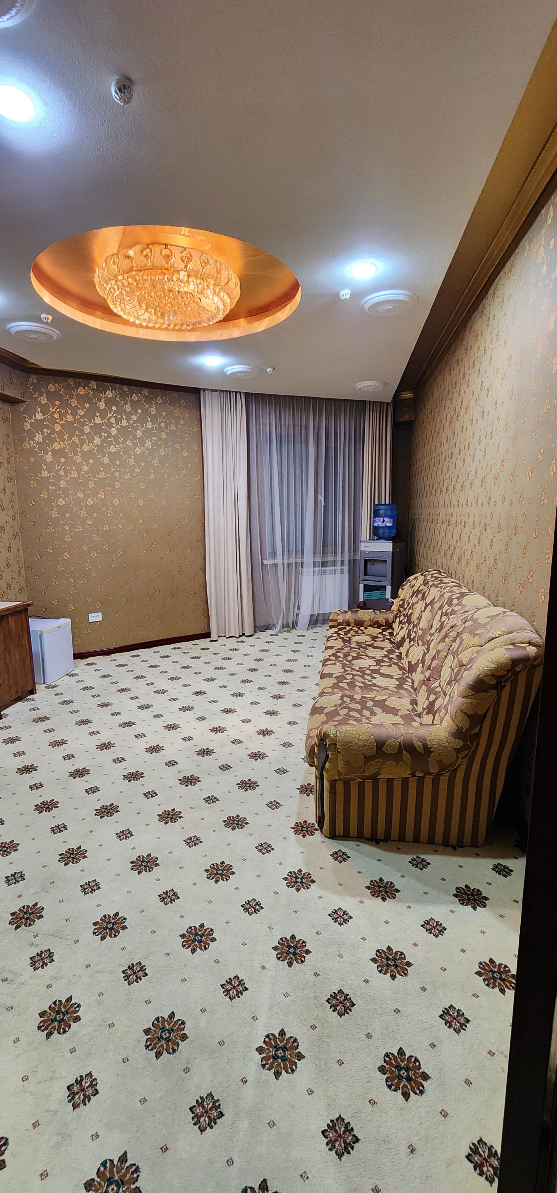 Фото Altyn Adam Hotel