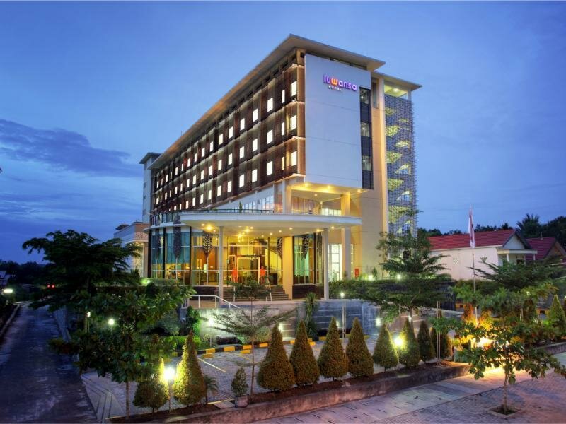 Гостиница Luwansa Hotel