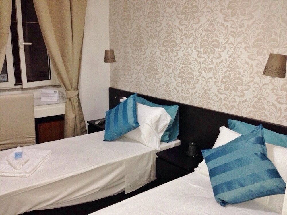 Фото The Place in Rome